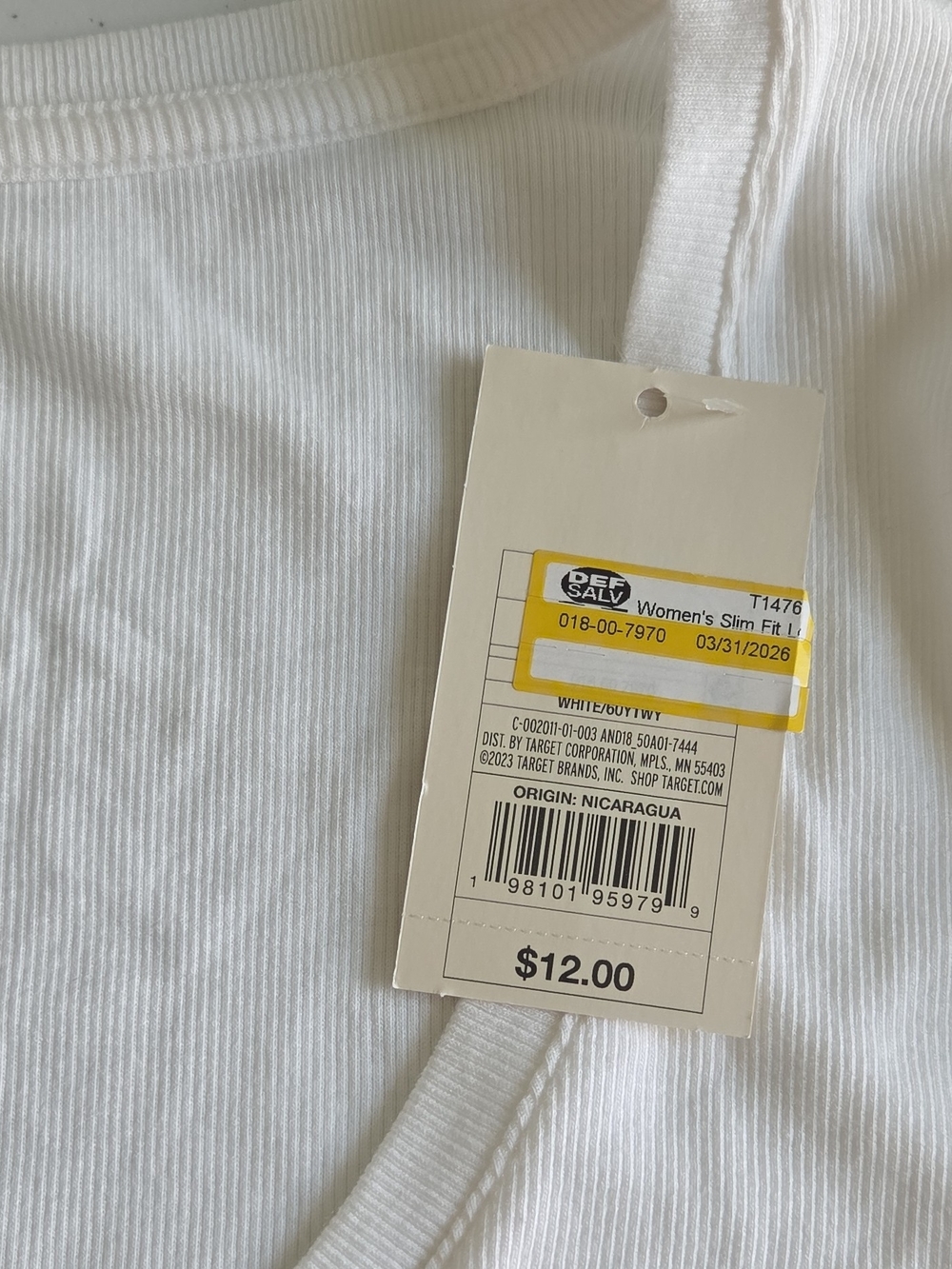 a new day White Scoop Neck Long-Sleeve Tee Lightweight Base Layer Size L - Picture 7 of 8